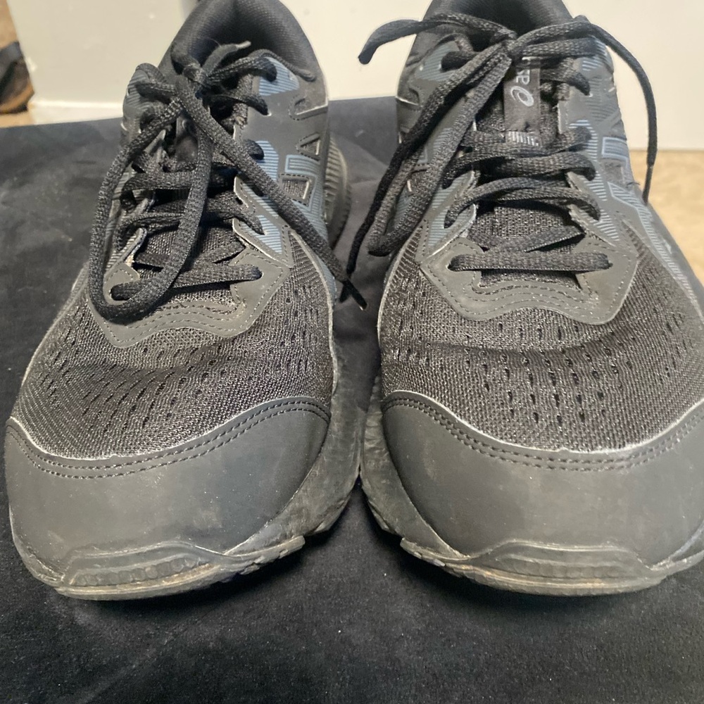 ASICS Black Athletic Running Shoes Sise 11